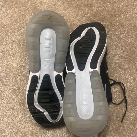 Black and white Nike air max270 - Picture 4 of 5